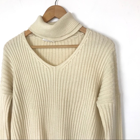 B-Sharp Oversized Turtleneck Strap Sweater Sz M - Picture 2 of 8